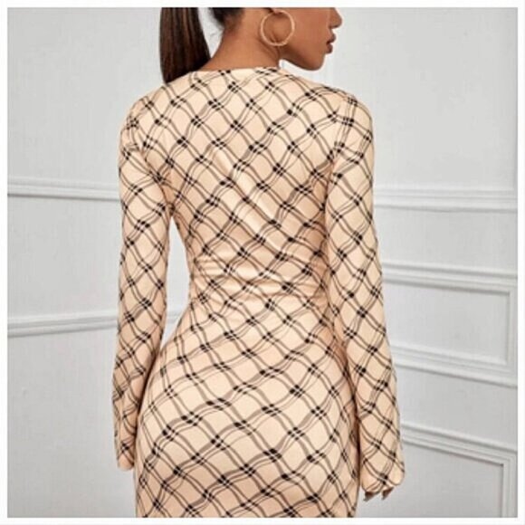 NWOT Plaid tartan Retro Dress in Beige - Picture 6 of 11